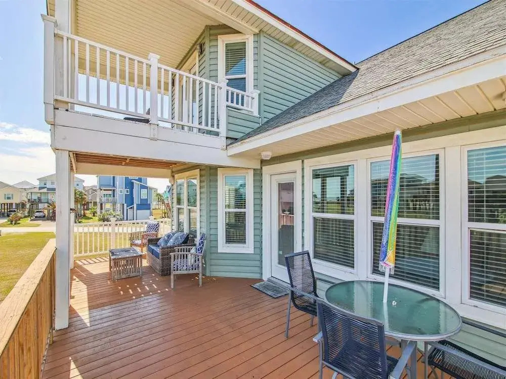 Vitamin Sea Retreat by Ryson Vacation Rentals