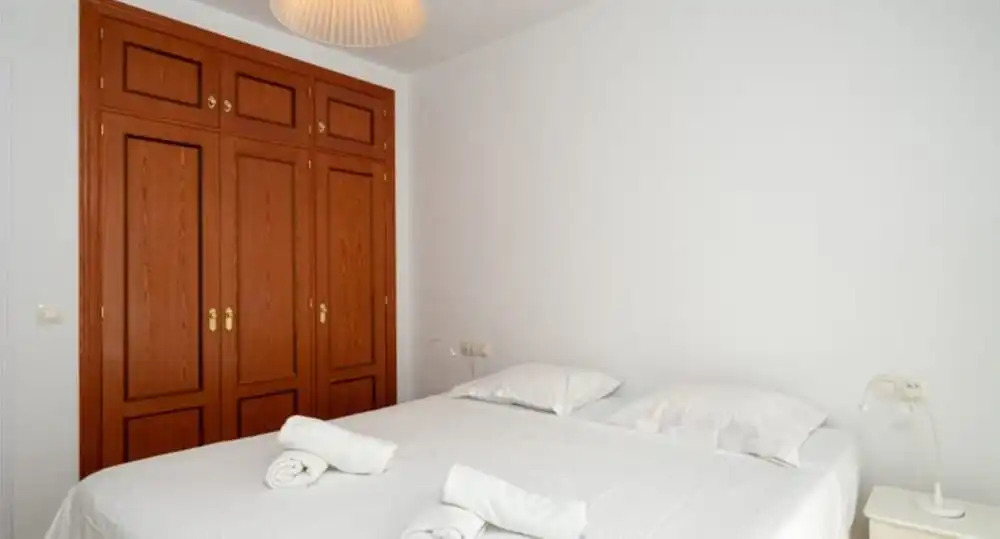 Apartment - 1 Bedroom with Pool and WiFi - 107871