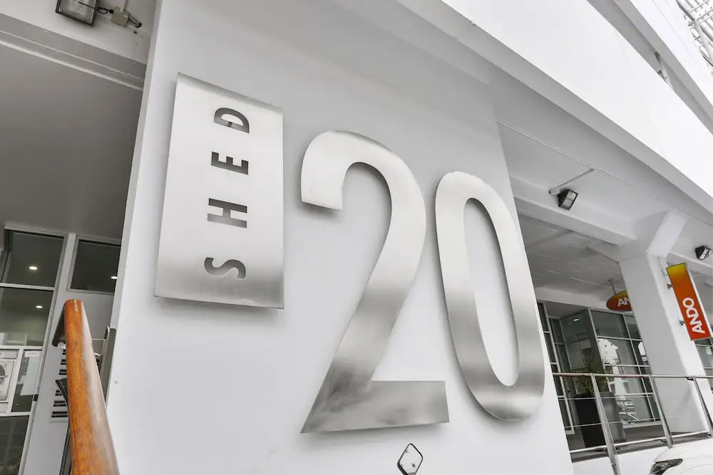 *BRAND NEW* Contemporary 1 bdrm - Prime location!