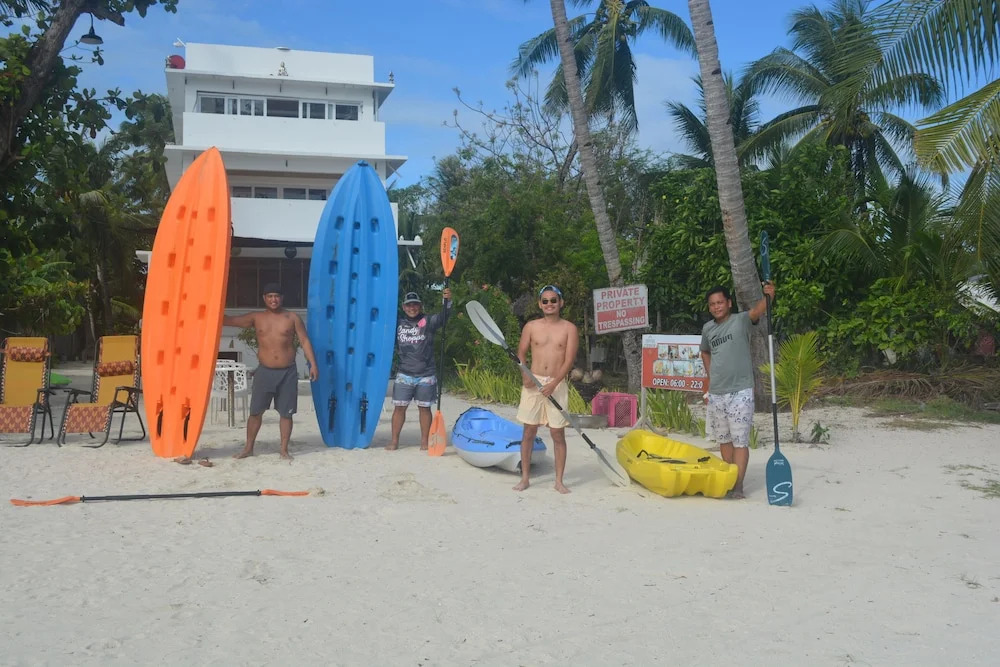 In Dai Aquasports and Beach Resort