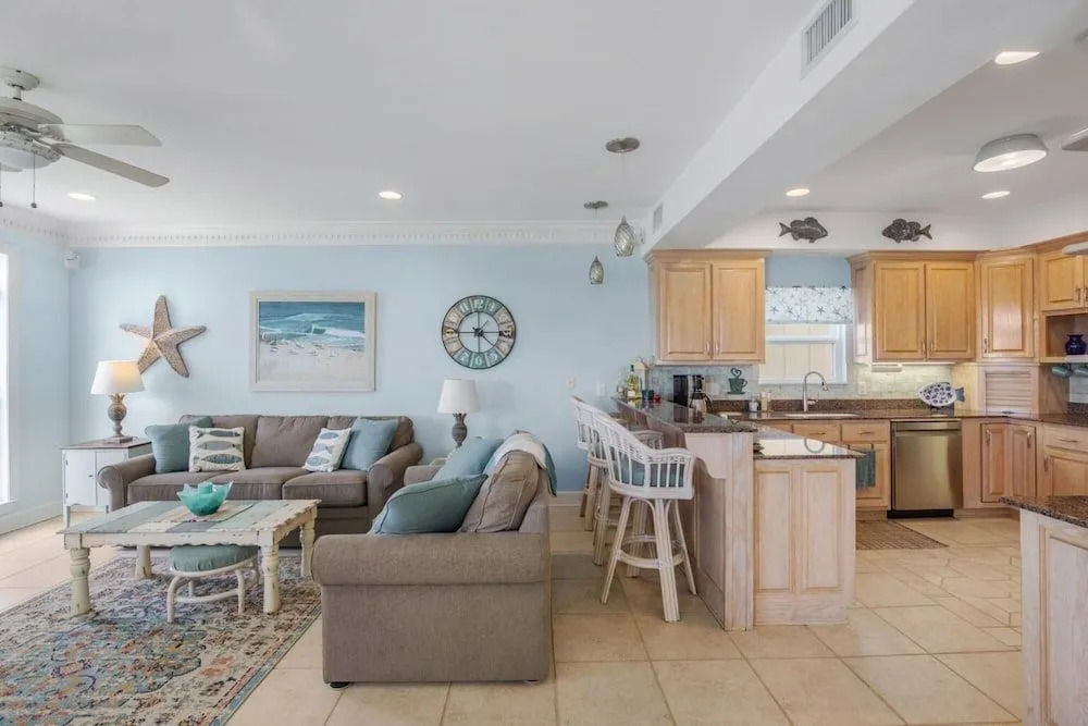 Beach house with views of Little Lagoon
