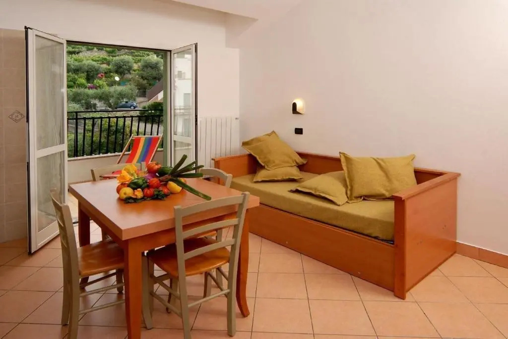 Ferienwohnung für 5 Personen 1 Kind ca 55 m in Pietra Ligure, Italienische Riviera Palmenriviera
