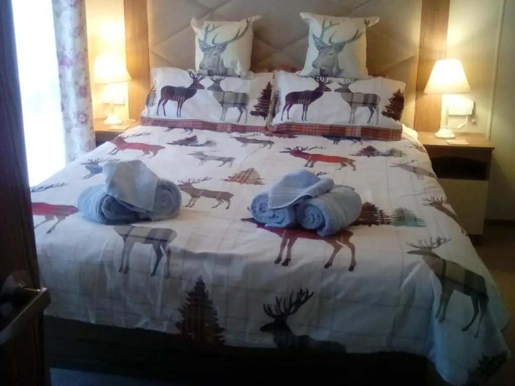 THE Monarch Lodge
