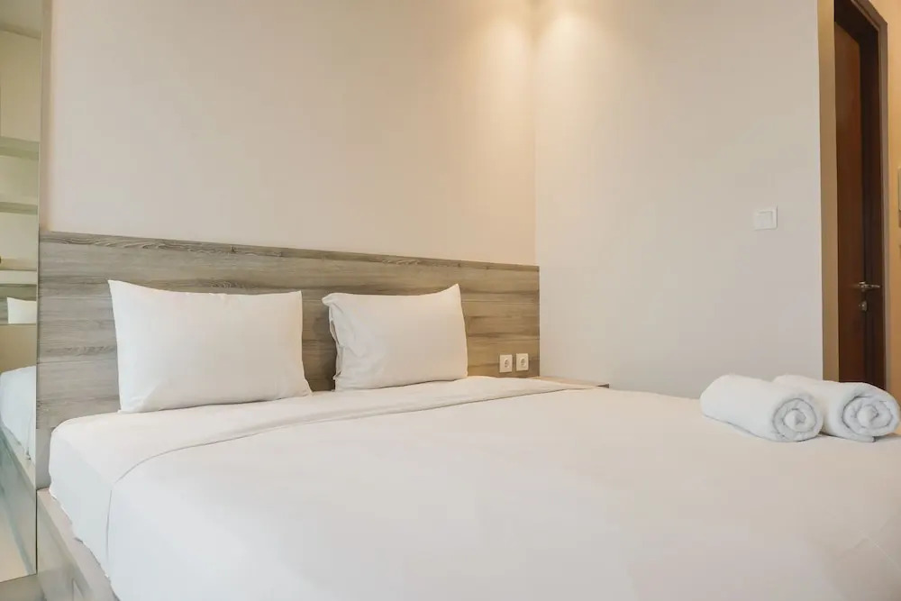 Stunning Studio at Ciputra World 2 Apartment