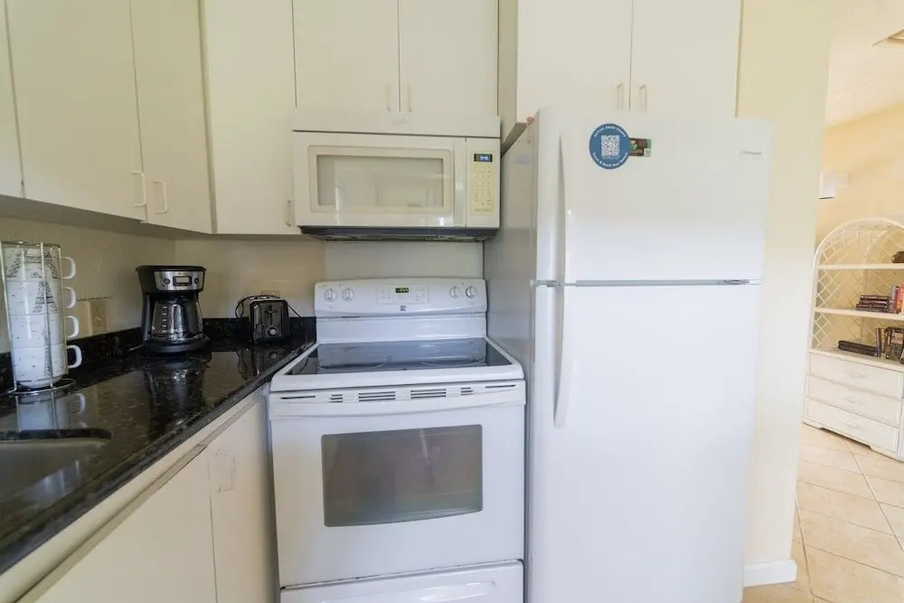 Bird of Paradise - 2 Br Condo