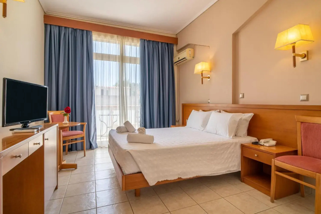 Neda Hotel