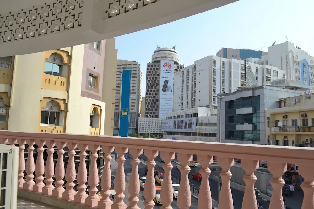 Tara Hotel