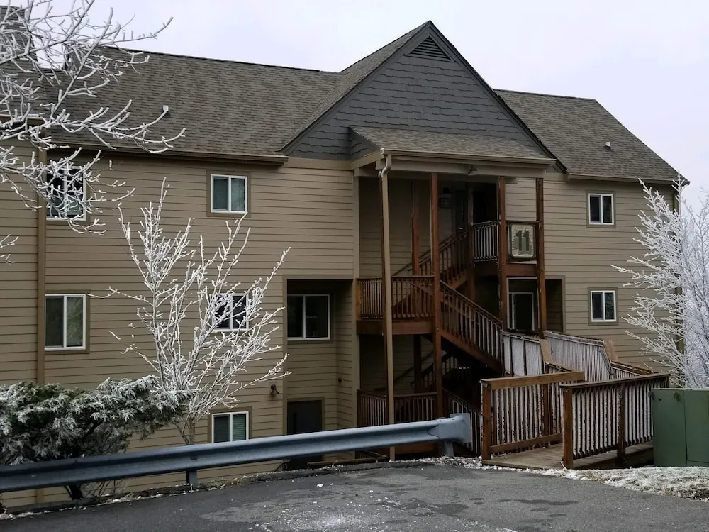 Sugar Ski & Country Club Unit 11-403 Gold