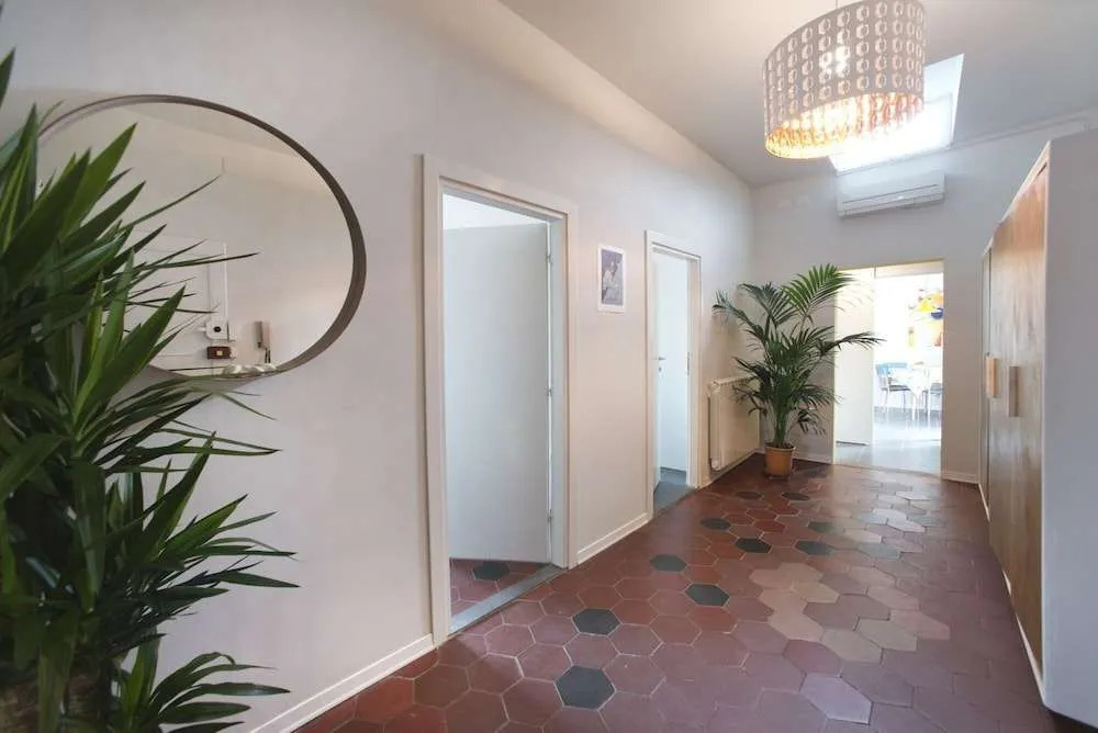 Florence Oasis