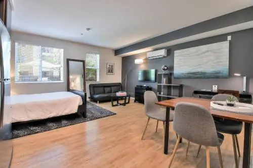 Urban Flat Apartments @ San Mateo