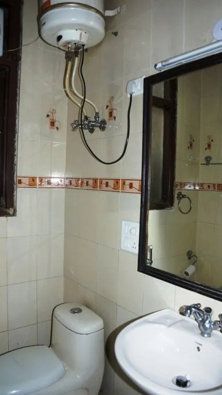 Maxfort Budget Hotel Gurgaon