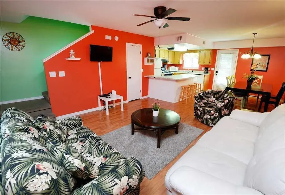 Gulf Highlands 141 - Two Bedroom Condo