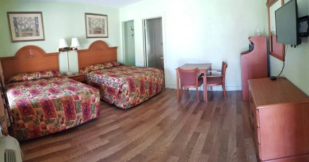 Budget Inn