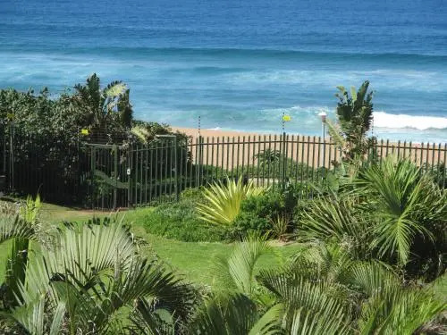 22 Kyalanga Beachfront Apartment