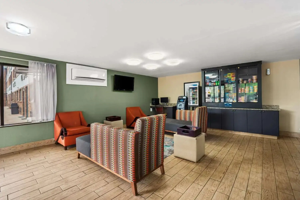 Quality Inn & Suites Columbia