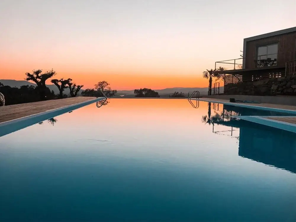 Bungalow com Piscina,valença Izibookings