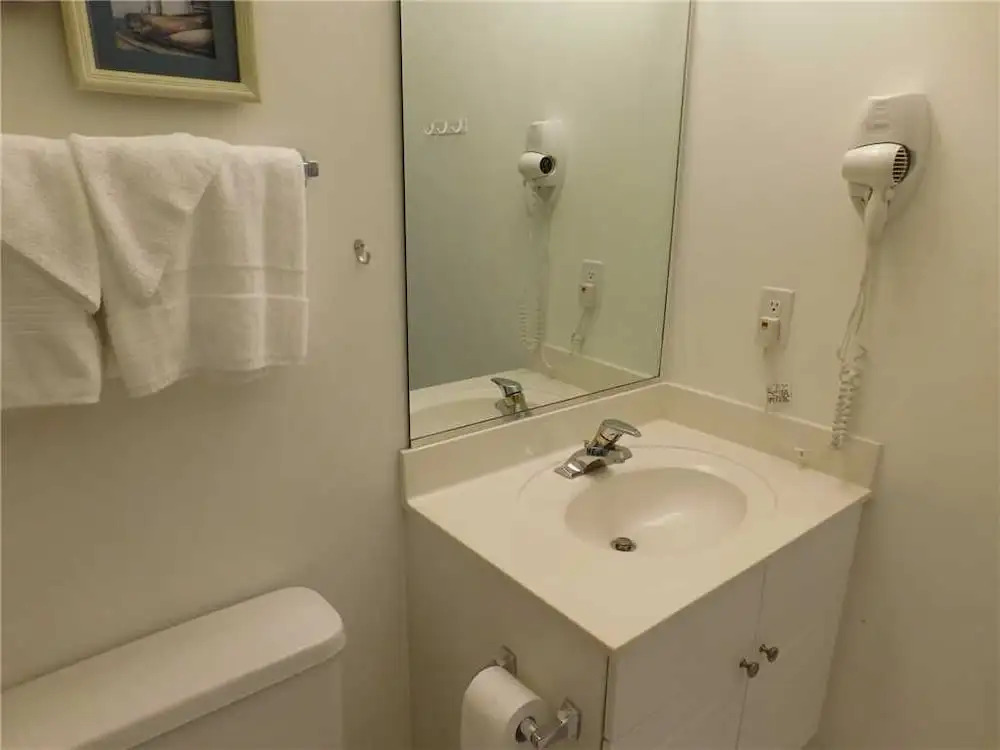 River Crossing #1122 - 2 Br Condo