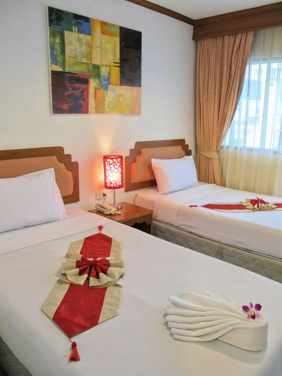 Paradise Resortel
