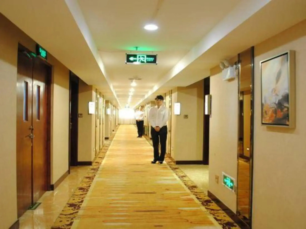 Wanyuan Hotel