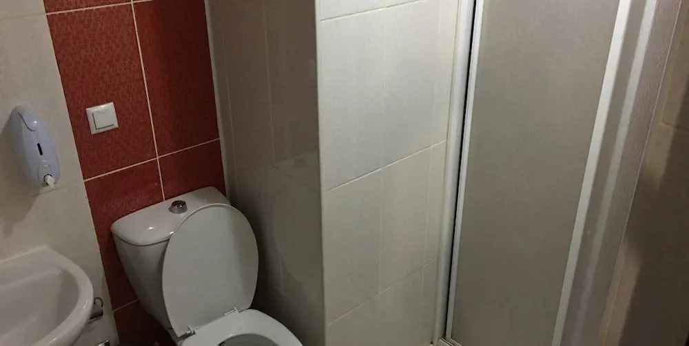 Apartman Suit