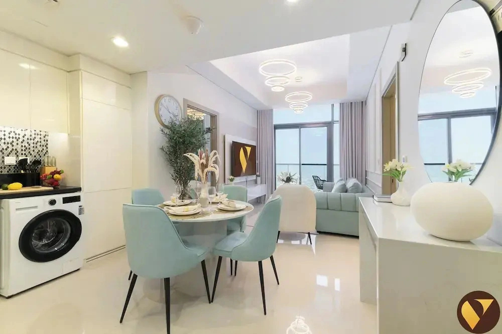 Vogue | Aykon City Business Bay near metro station
