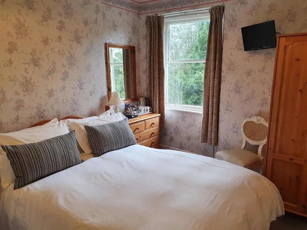 Strathmore Guest House
