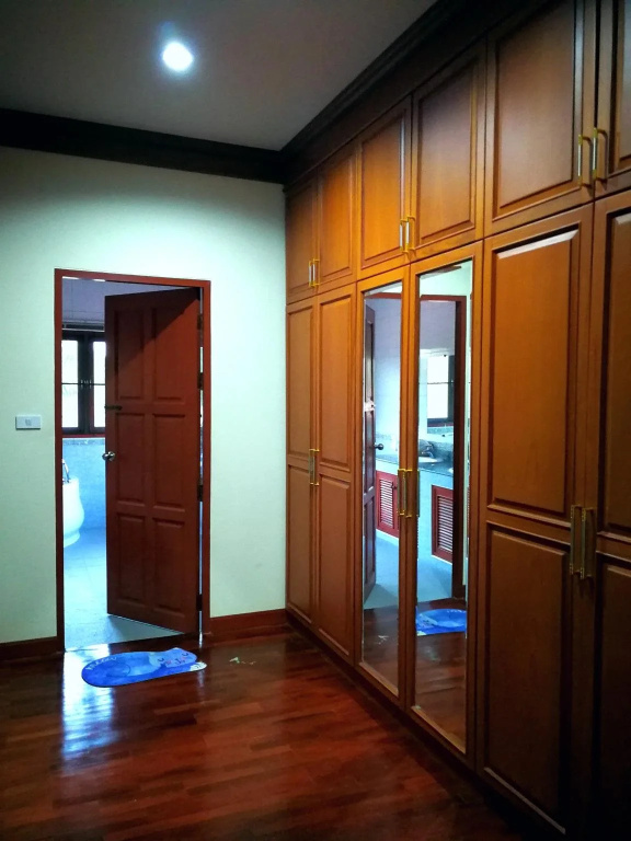 Neevina villa
