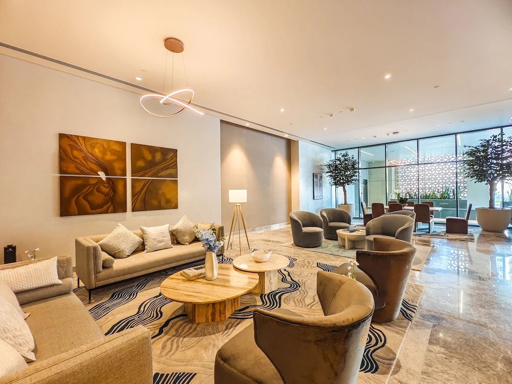 Lavishly Elegant 2BR with Breathtaking Burj View