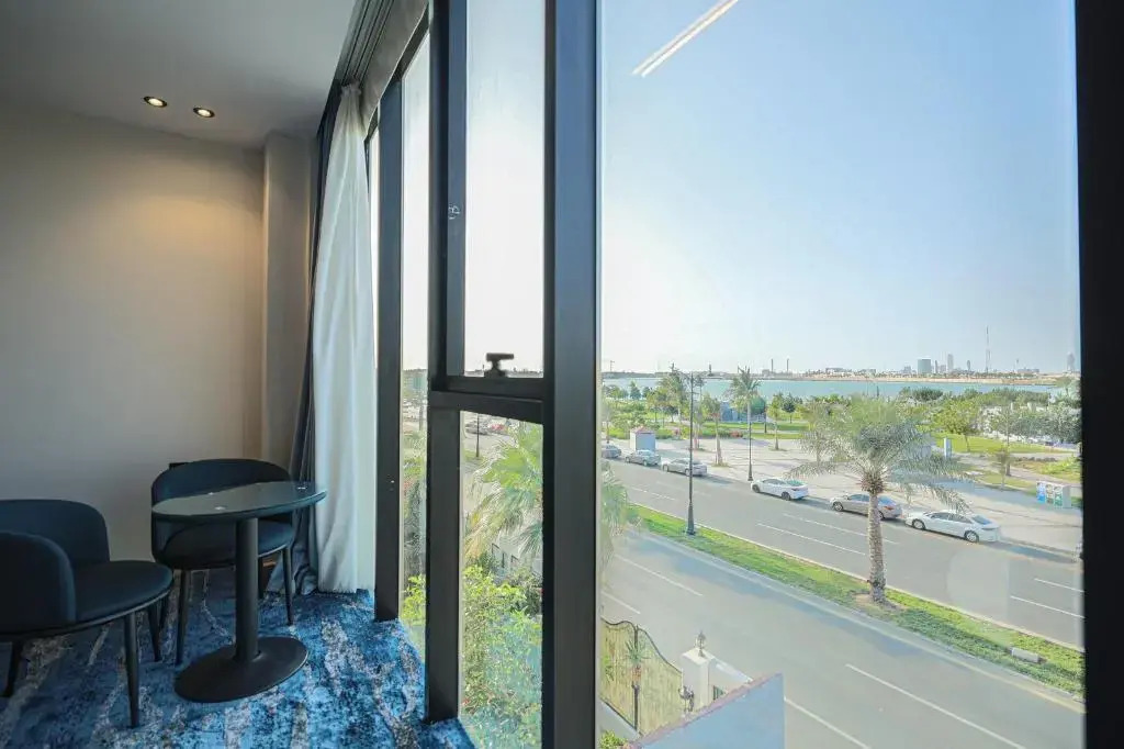 Blue Breeze Hotel