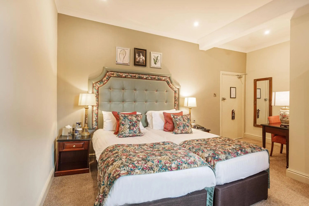 The Wynnstay Hotel, Oswestry, Shropshire - The Coaching Inn Group
