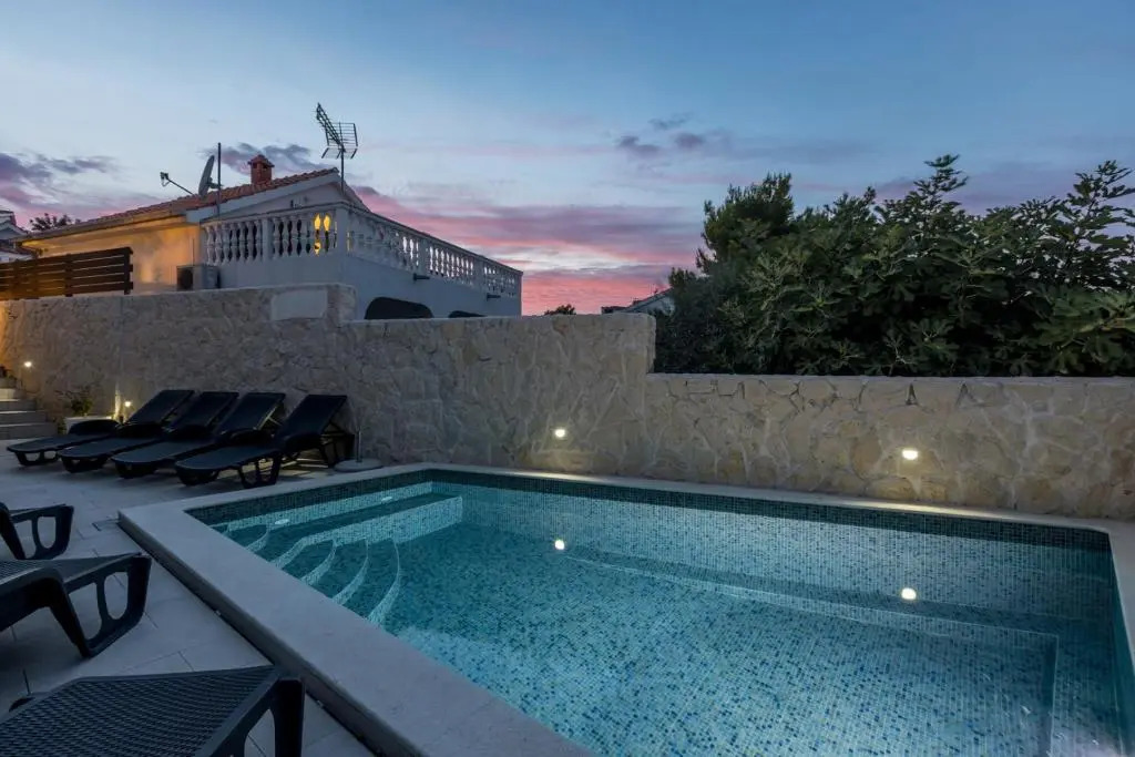 Holiday Home Villa Desire 1819