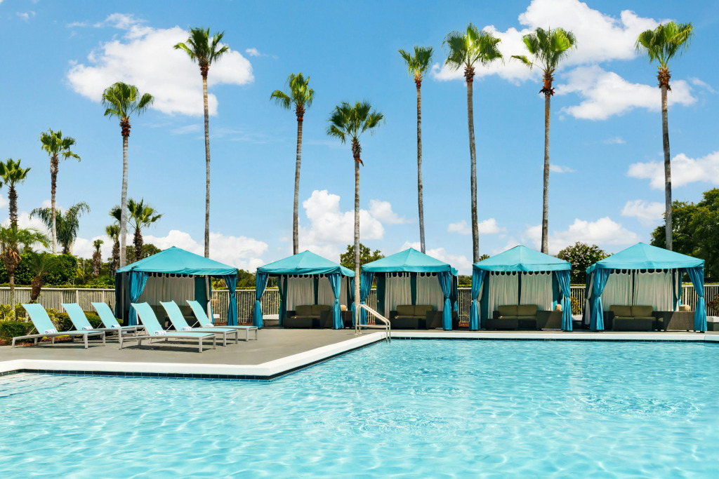 DoubleTree by Hilton Orlando Airport Hotel