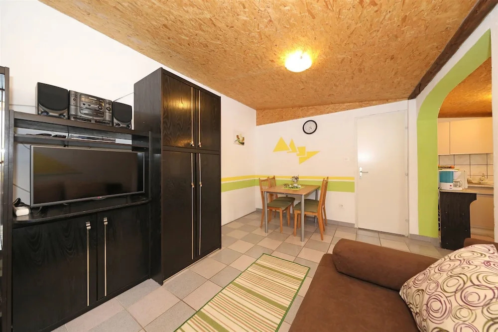 Apartments Vesna