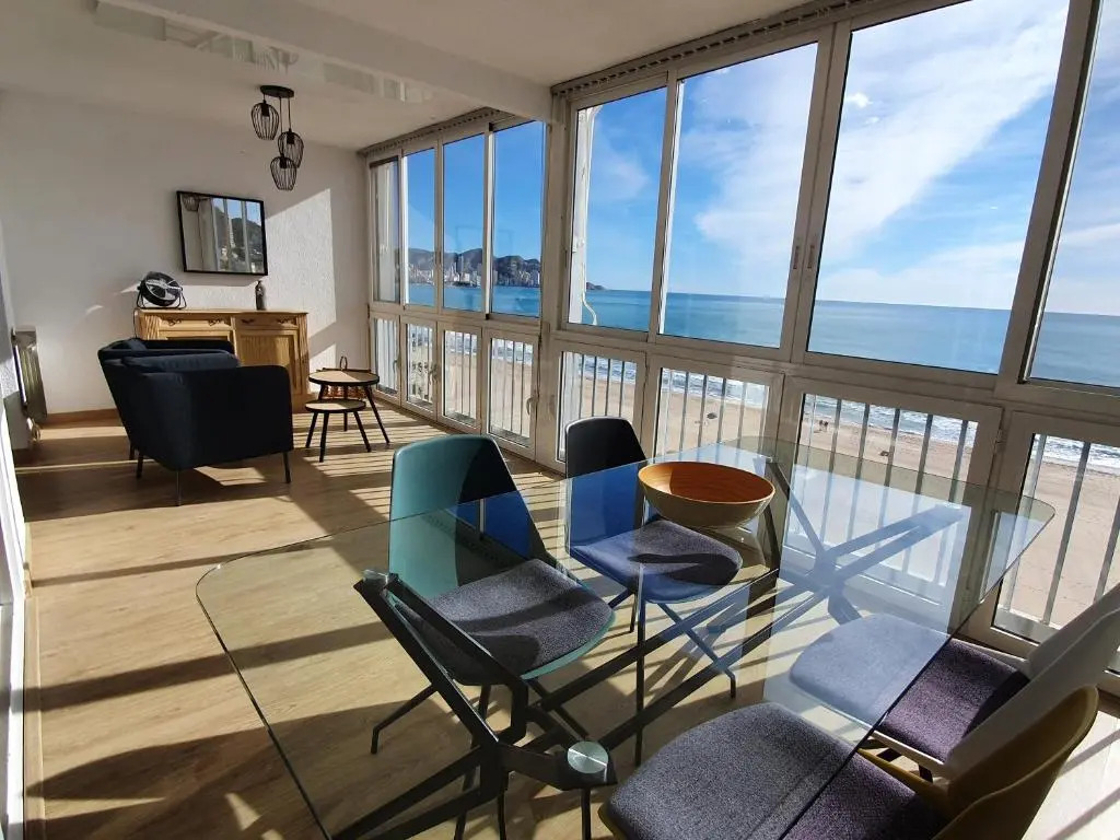 Esmeralda, Benidorm Beachfront Poniente, 1st line Frontal Seaview, Ocean Terrace