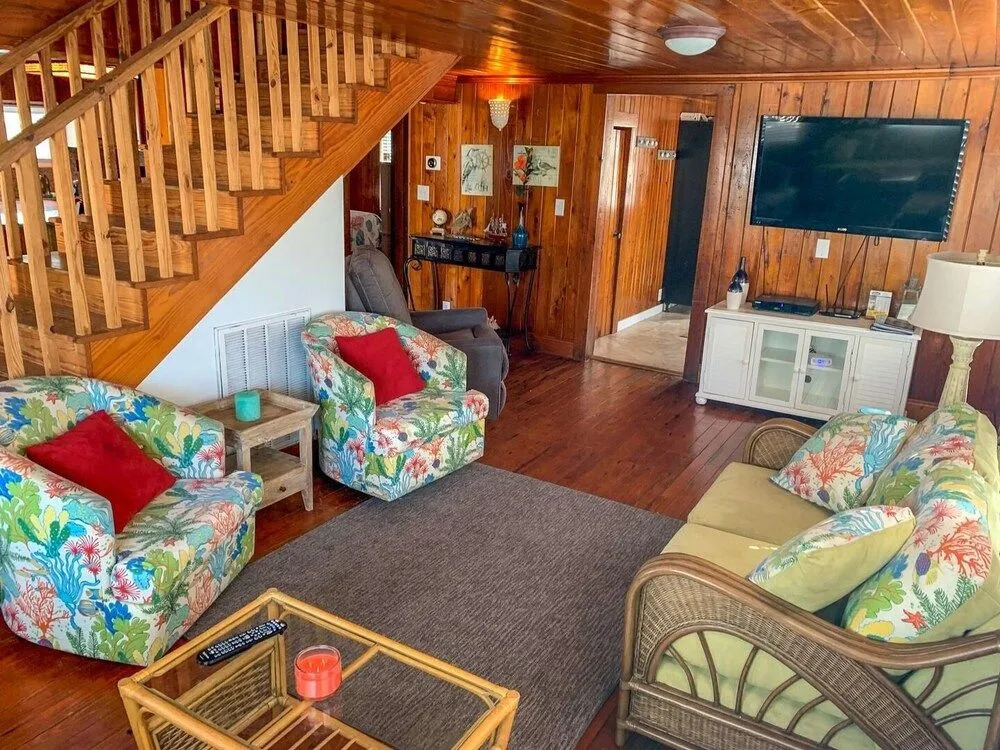 Paradise Cove - 5 Br Home