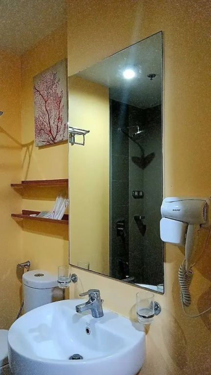 Davao Central Suites