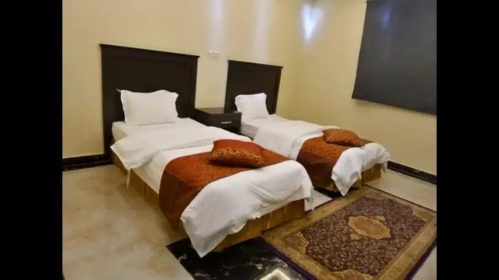 OYO 491 Rosa Plaza Hotel