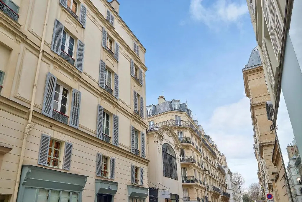 Pick A Flats Apartments in Saint Germain - Paul-Louis Courier