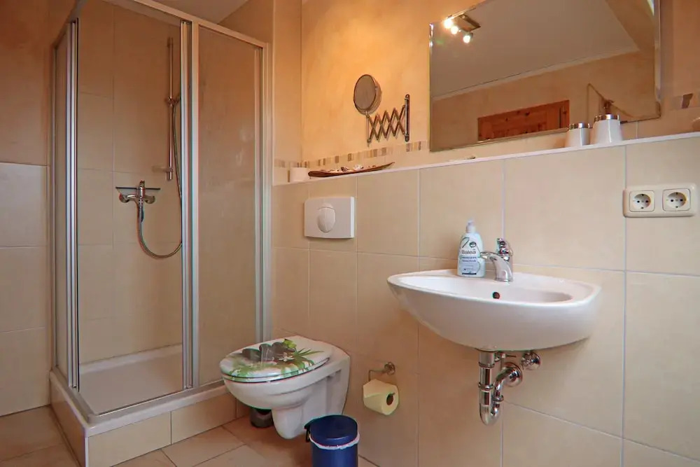 Wunderschoene Ferienwohnung an der Mueritz
