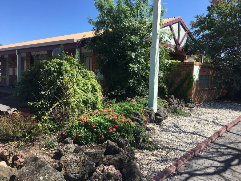 Horsham Mid City Court Motel