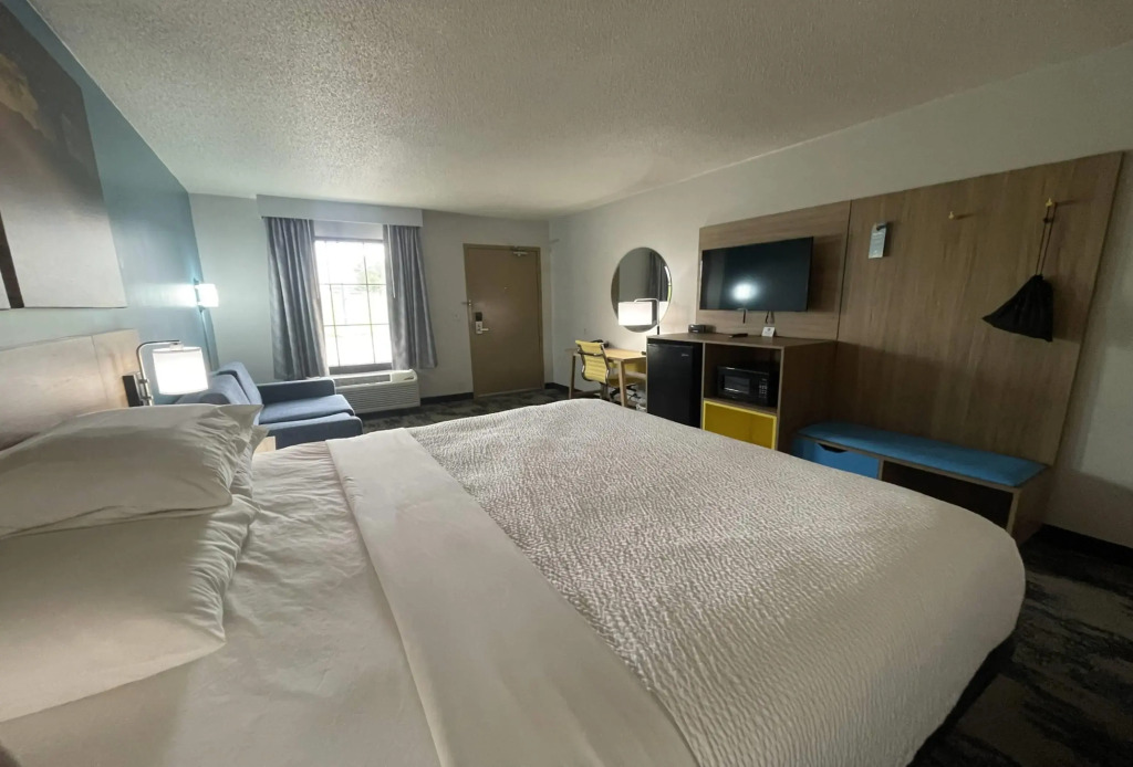 Days Inn & Suites by Wyndham York
