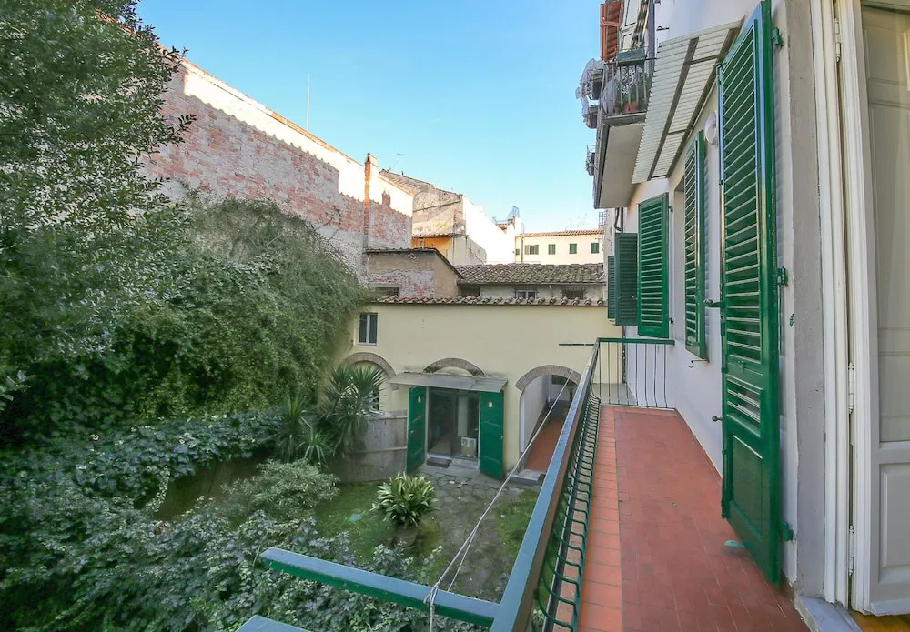 Fossi Apartment
