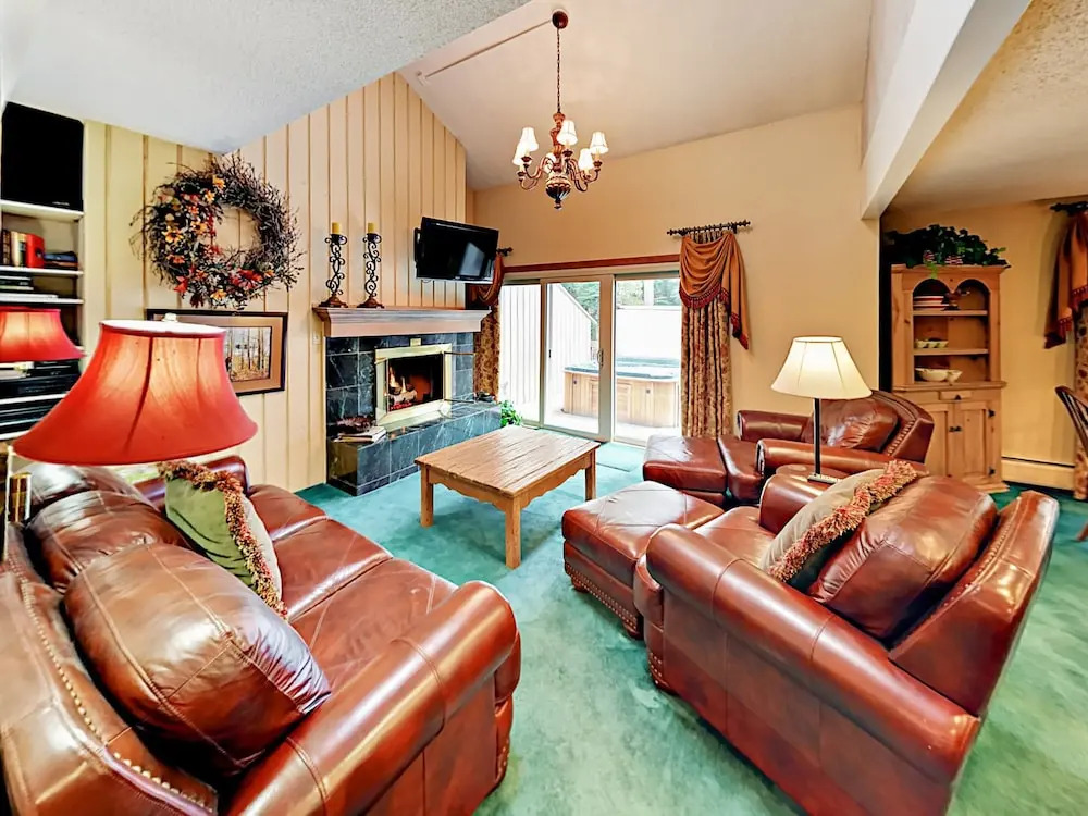 4562 Streamside Circle E Duplex Unit B 3 Bedrooms 3 Bathrooms Duplex