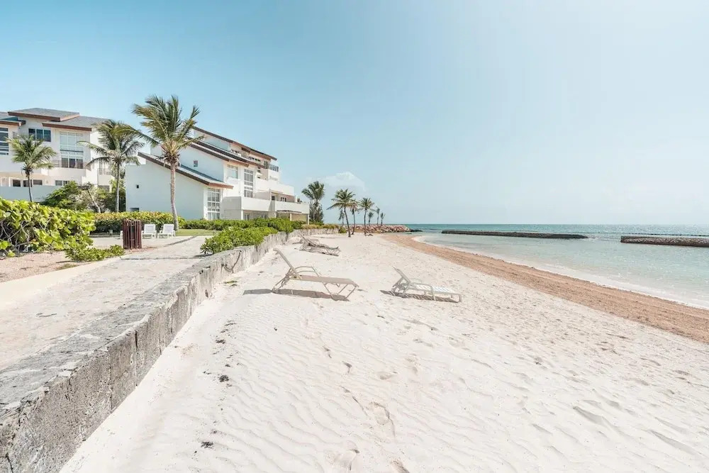 Apt w 2BR Ocean View Jacuzzi in Sotogrande