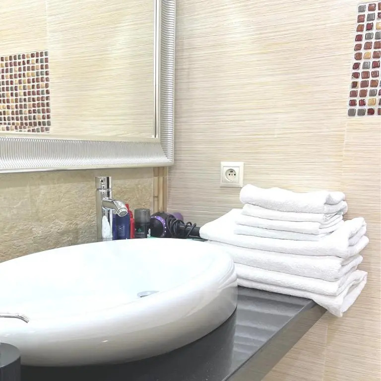 Cabo Negro, La Cassia 2 bedrooms appartment , shared pool , 150 m away from the Beach, and Golf course