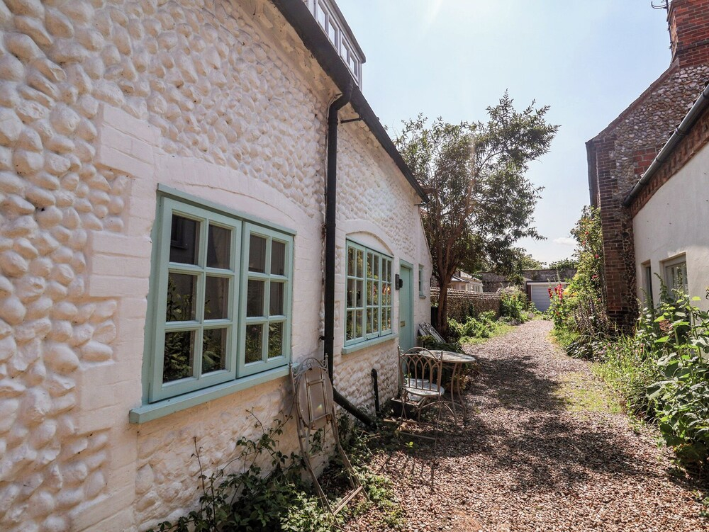 Buttercup Cottage