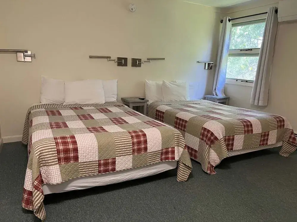 Mountaineer Inn