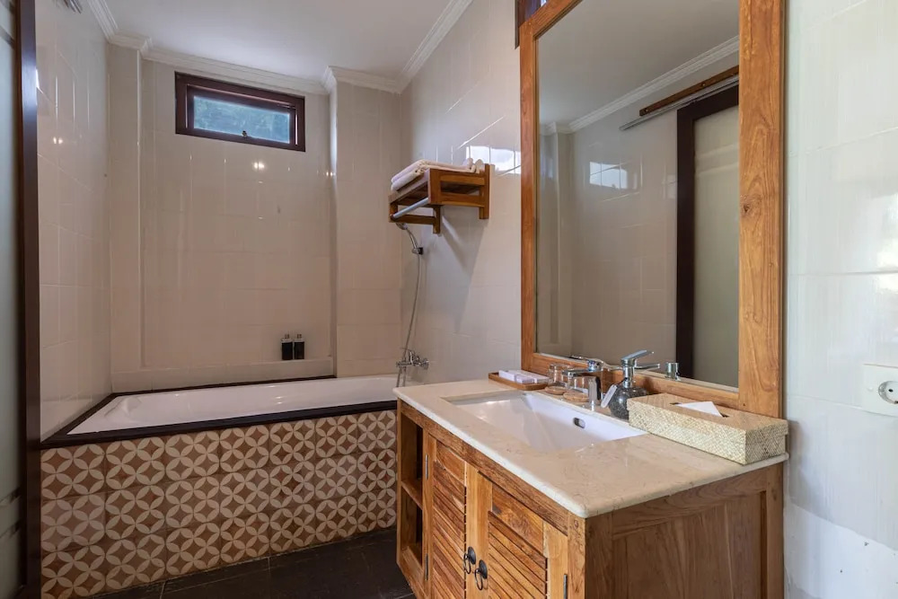Номер Superior с видом на воду в Meruhdani Boutique Hotel Ubud
