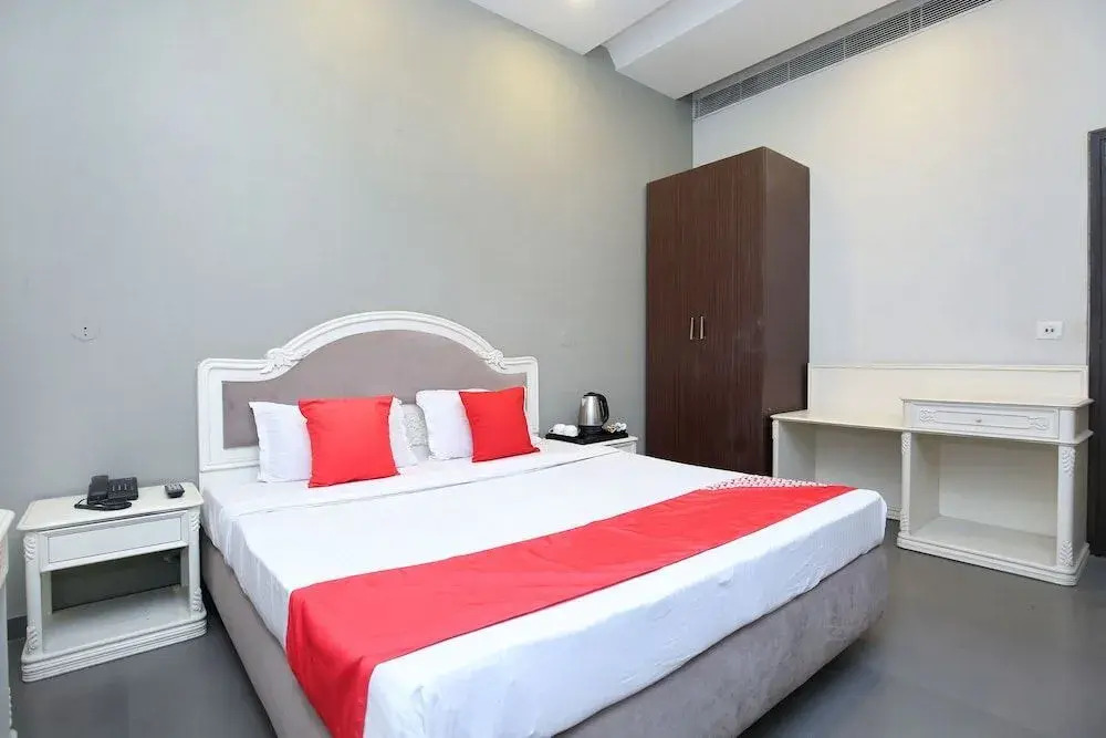 Hotel Jane Royale by OYO Rooms