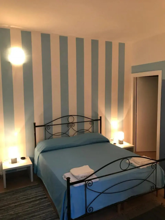 B&B CasAmica